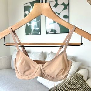 SKIMS Fits Everybody Unlined Demi Bra